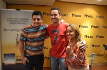 Leonardo Gonçalves faz pocket show de lançamento do CD “Princípio e Fim”, com a presença de Bruna Karla e Nani Azevedo. Veja Fotos