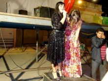 Mara Maravilha: palco de evento em Sergipe desaba e cantora improvisa apresentação