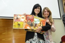 Fernanda Brum recebe discos de ouro durante consagração de seu novo CD “Liberta-me”