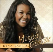 Dina Santos recebe Disco de Ouro pelo álbum “Minha Bênção”
