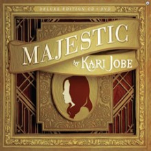 Novo DVD de Kari Jobe, “Majestic”, chega ao Brasil