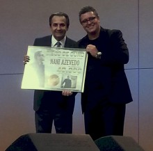 Nani Azevedo recebe Disco de Ouro pelo CD “A Última Palavra”